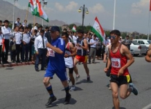 Стартовал марафон молодежи Худжанд-Душанбе
