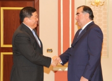 Вице-президент банка развития Китая прибывает в Душанбе