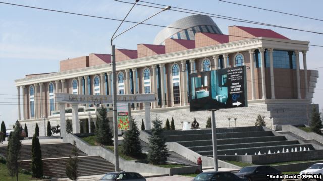 Выставка последователей Бехзода в национальном музее Таджикистана