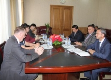 Глава Фонда Зейделя в регионе посетил парламент Таджикистана
