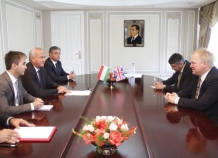 Посол Великобритании ознакомился с реализацией проектов в Согдийской области