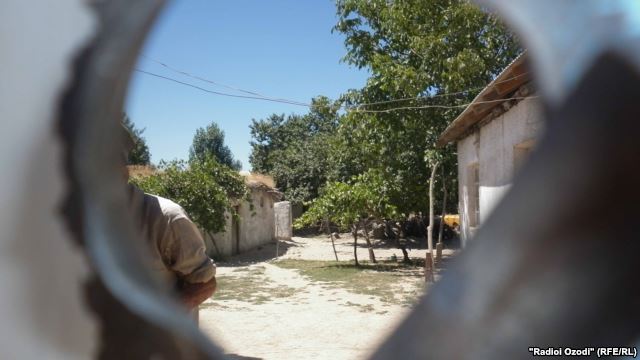 Жители села Дараи Об больше не опасаются снарядов 201 базы