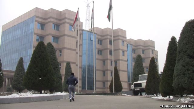 Нацбанк Таджикистана сокращает почти 200 своих сотрудников