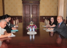 Вице-спикер парламента Таджикистана приняла Директора фонда ООН в области народонаселения
