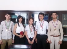Единственный в Душанбе русскоязычный лицей пополнил свою копилку международными медалями