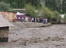 «Барки точик» аннулирует долги пострадавших от стихии семей Раштского района