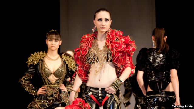 В Душанбе открылась неделя моды