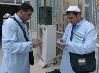 Первая группа таджикских паломников вылетит из Душанбе в Джидду 29 августа