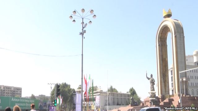 День независимости в Таджикистане отмечают скромно