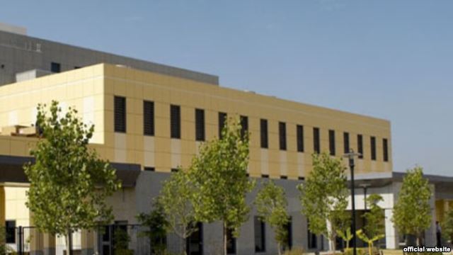 Посольство США в Душанбе возобновило работу