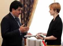 Новоназначенный посол Таджикистана в Киеве вручил копию верительной грамоты замглавы МИД Украины