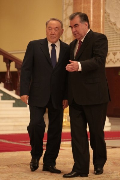 Президент Таджикистана открыл саммит ОДКБ