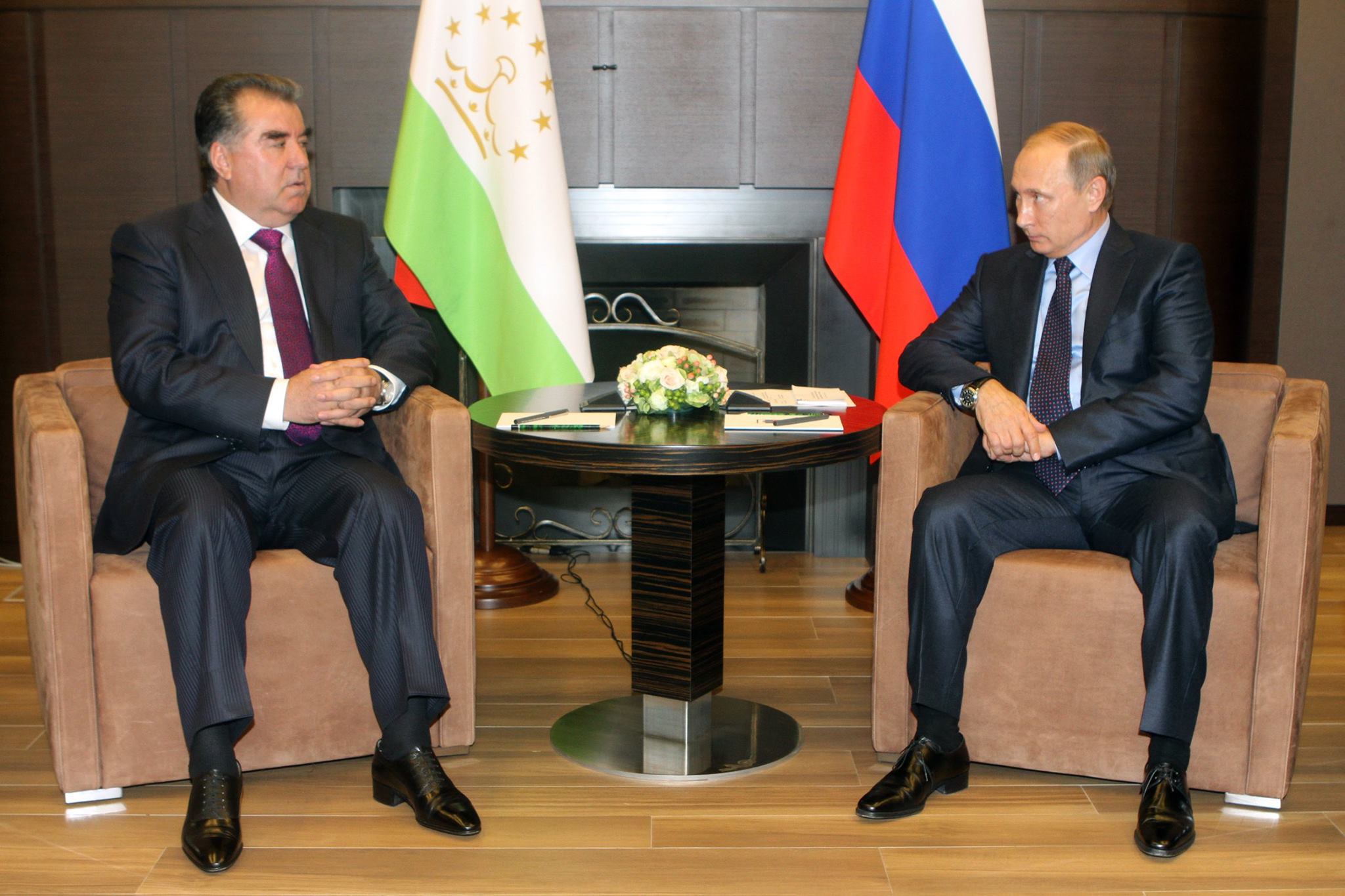 В Сочи состоится встреча Рахмона и Путина