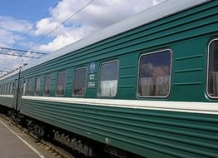 Узбекистан сообщает о выпадении из поезда таджикского солдата