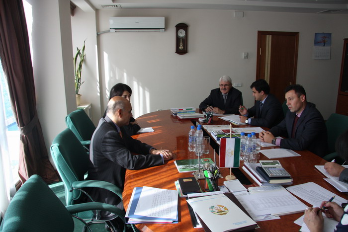 Нацбанк Таджикистана посетили представители трех международных финансовых институтов