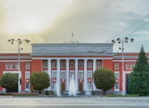 В парламенте Таджикистана создана группа дружбы и сотрудничества с Великобританией