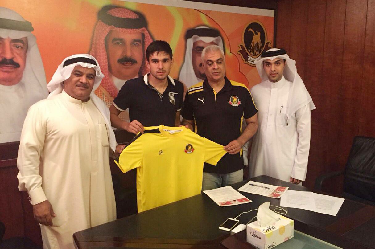 Защитник сборной Таджикистана удачно дебютировал в Бахрейне