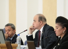 Ш. Зухуров возвратил на доработку правительственный законопроект «О проверках»