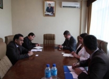Рустам Назарзода встретился с новым координатором Госдепа США по Таджикистану