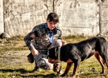 Таджикских милицейских обучили эффективному использованию собак против террористов