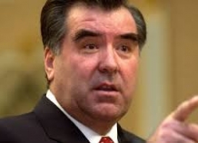 Таджикский политик предлагает объявить Э. Рахмона пожизненным президентом