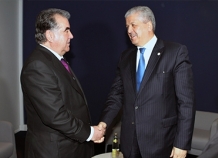 Сотрудничество Таджикистана с Алжиром обсуждено в Париже