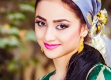 У таджикской исполнительницы Нозии Кароматулло родилась дочь
