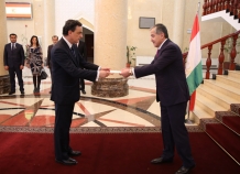 Послы трех государств Европы вручили главе МИД Таджикистана копии своих верительных грамот