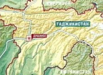 Очередное землетрясение произошло накануне вечером в Таджикистане. Об этом сообщает геологическое управление США.   По данным службы, эпицентр подземных толчков магнитудой 5, находился в 350 км к юго-востоку от Душанбе на территории Горно-Бадахшанской автономной области и в 98 км от озера Каракуль.   Сведений о разрушениях и пострадавших нет.   Напомним, 7 декабря днем на юго-востоке Таджикистана произошло мощное землетрясение, в результате которого были полностью или частично разрушены около 600 домов.   Количество погибших составило два человека, раненных – 15 человек   Особенно пострадали жители долины Бартанг Рушанского района. Правительство республики принимает экстренные меры по ликвидации последствий стихии.   К операции по оказанию помощи пострадавшему населению привлечена авиация. Людей переселяют в безопасные места, размещая в школах-интернатах близлежащих районов.