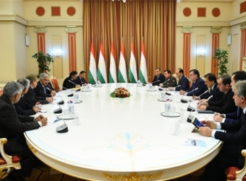 Президент Таджикистана провел обстоятельные переговоры с министром энергетики Пакистана