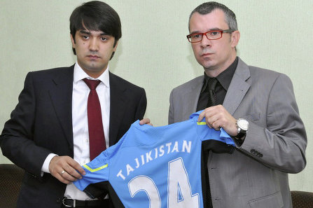 Рустам Эмомали вновь избран президентом Федерации футбола Таджикистана