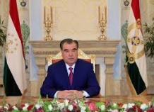 Президент обещает с июля поднять размеры зарплат и стипендий в Таджикистане