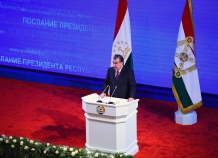 Эмомали Рахмон призвал таджикских бизнесменов наладить производство экспортируемых товаров