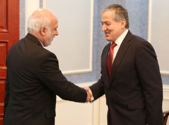 Глава МИД Таджикистана встретился с заместителем министра иностранных дел Ирана