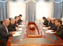 Душанбе поздравил Тегеран в связи снятием санкций с Ирана