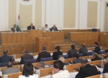Нижняя палата парламента внесет коррективы к восьми законам республики