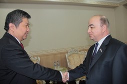 Спикер парламента Таджикистана и посол Китая обсудили перспективы сотрудничества