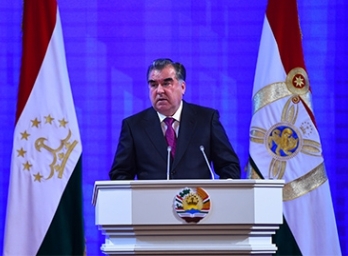 Президент Таджикистана произвел кадровые перестановки