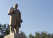 В Шахритусе снесли самый высокий памятник Ленину