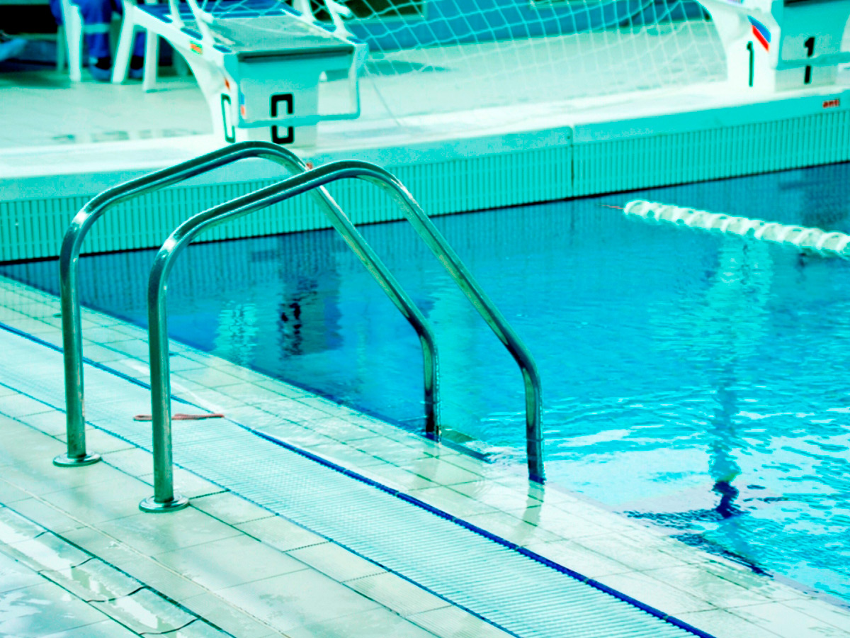 В бассейне только девушки: чемпионат МВД по плаванию прошел в Душанбе