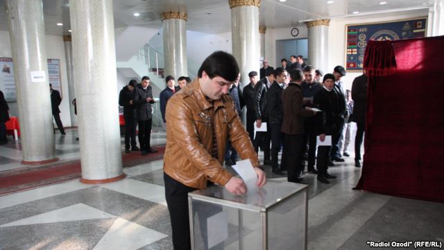 В Таджикистане начали готовиться к референдуму