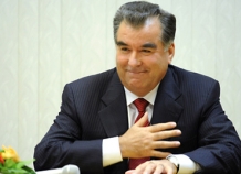 В Таджикистане объявлен конкурс на лучшее сочинение о Лидере нации