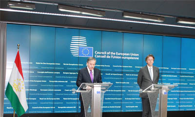 Главы делегаций Таджикистана и Евросоюза выразили удовлетворение результатами встречи