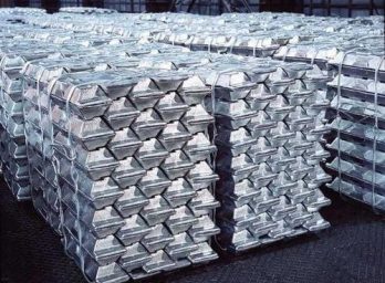 Гражданину Таджикистана не удалось незаконно ввезти в Кыргызстан 19 тонн алюминия