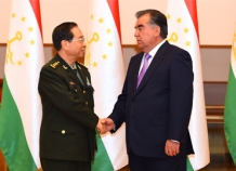 Высокий китайский военный чин провел переговоры с президентом Таджикистана