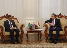 Новый посол Туркменистана вручил копии верительных грамот главе МИД Таджикистана