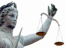 Труднопроходимый статус, или На каких вопросах «заваливают» адвокатов