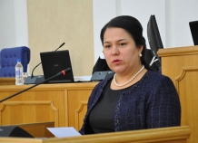 Рахмон Озода Эмомали выдвинута в сенаторы Таджикистана