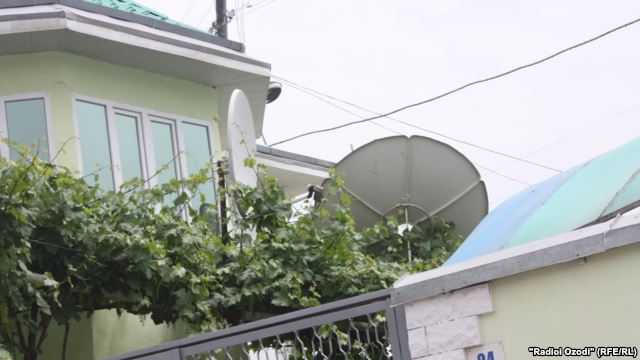 В таджикской семье могут прожить без холодильника, но без телевизора никак