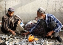 Бедные в Таджикистане обеспечивают свое существование продажей имущества, - ВБ